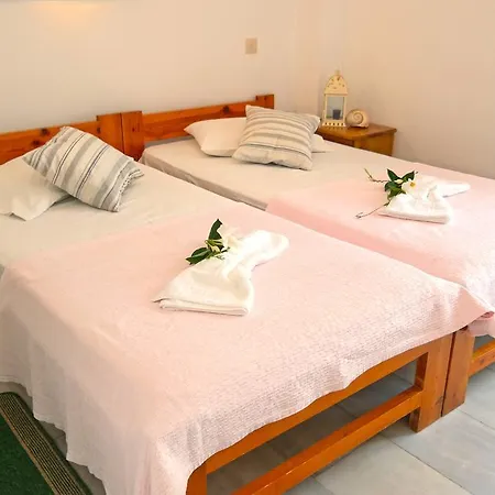 Sanoudos * Naxos City