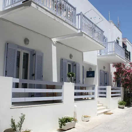 Sanoudos * Naxos City