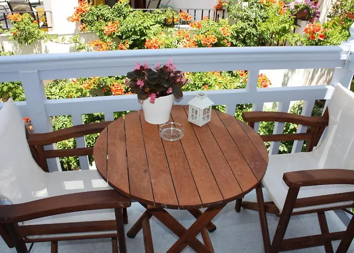 Sanoudos * Naxos City