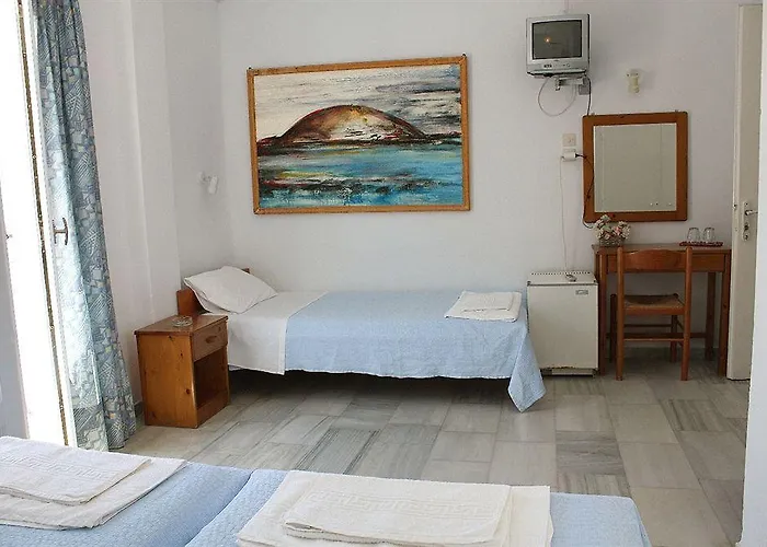 Hotel Sanoudos Naxos City